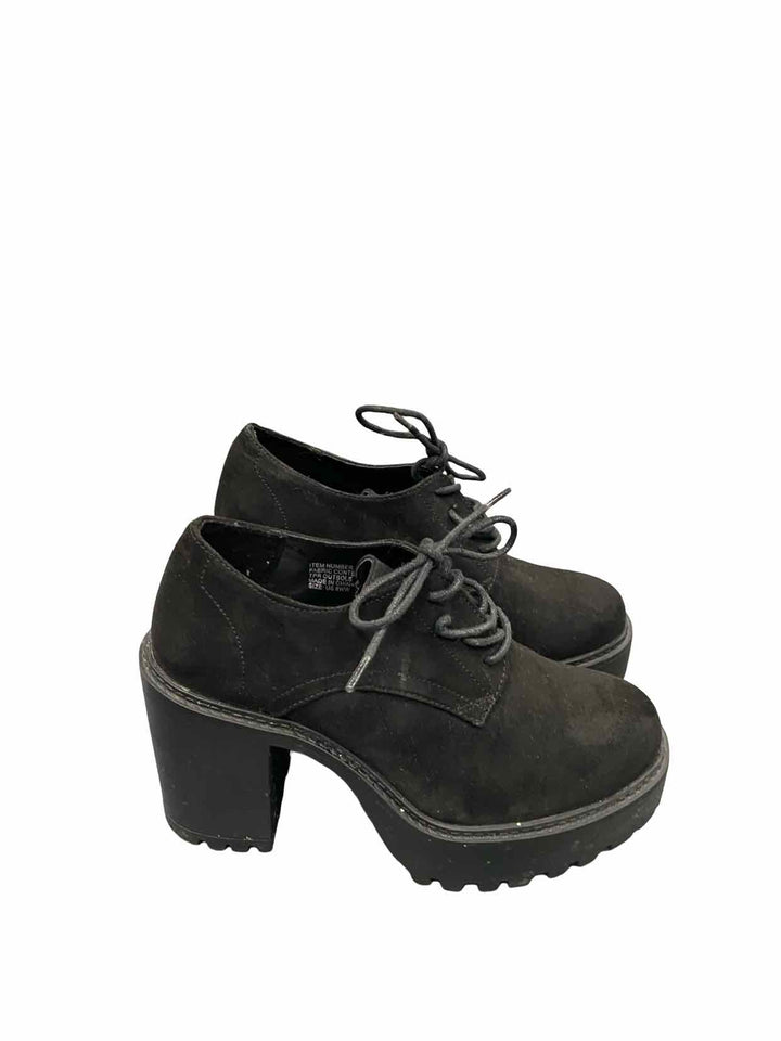 Torrid Shoe Size 8 Black Block Oxford Heels