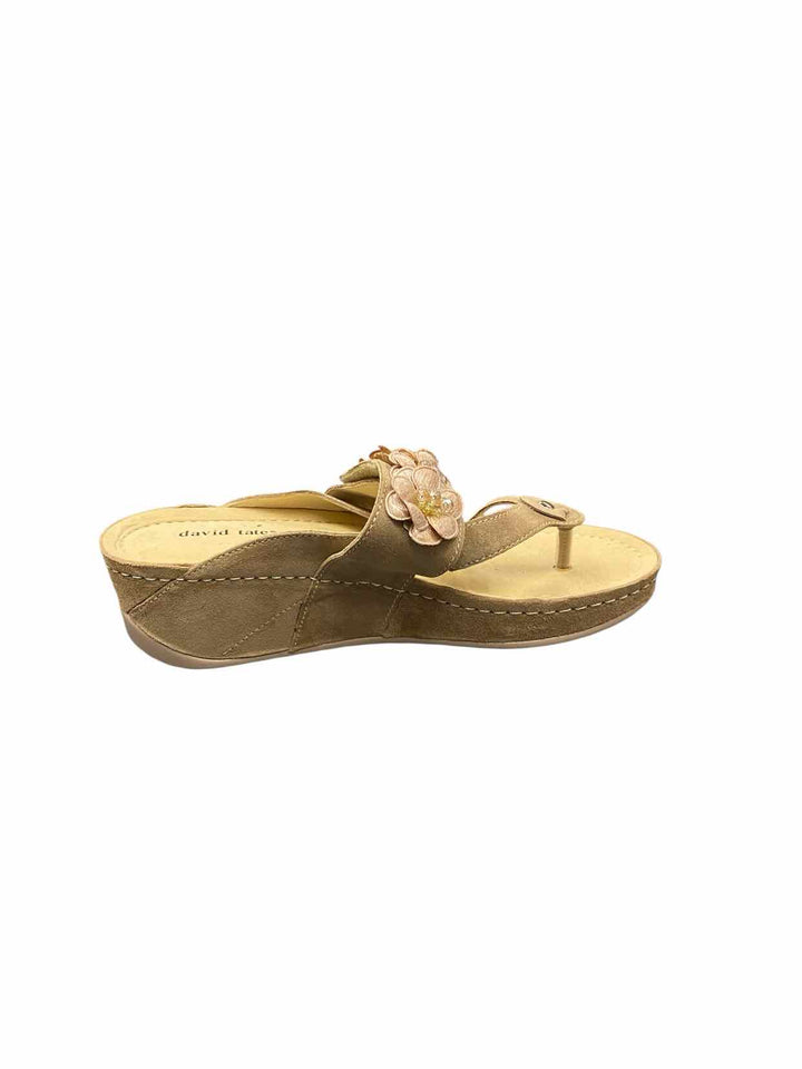 david tate Shoe Size 9.5 Beige Leather Sandals