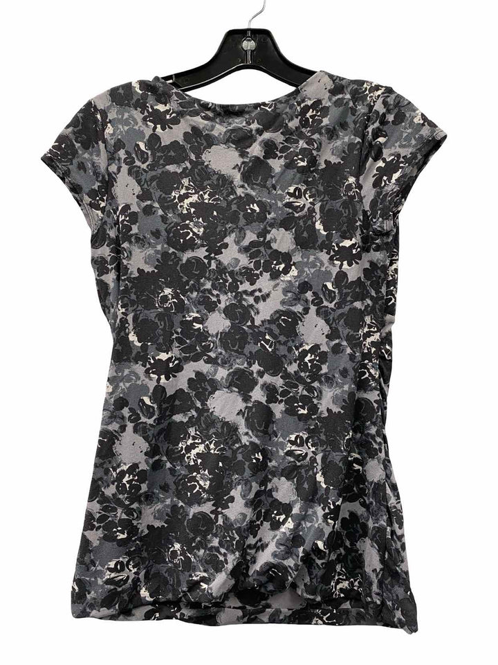 Halogen Size S Grey Black Floral Short Sleeve Shirts
