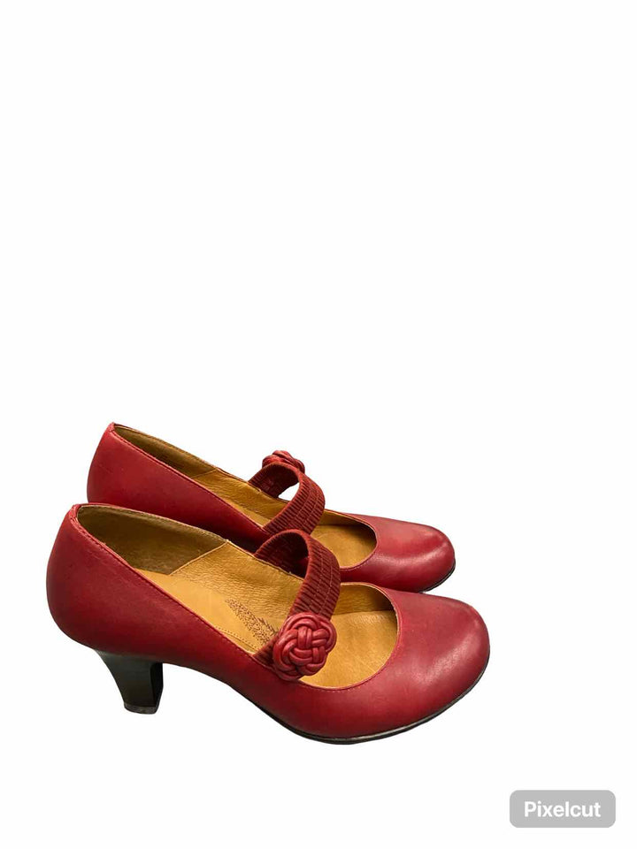 Sofft Shoe Size 8.5 Red Leather Heels