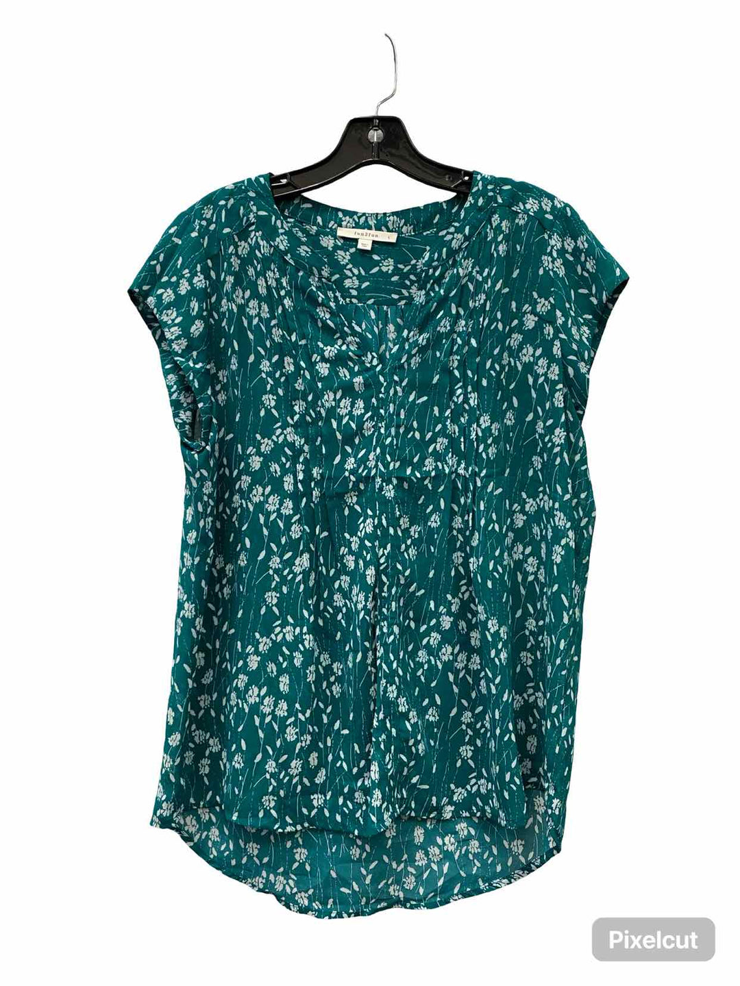 fun2fun Size L Green White Print Short Sleeve Shirts