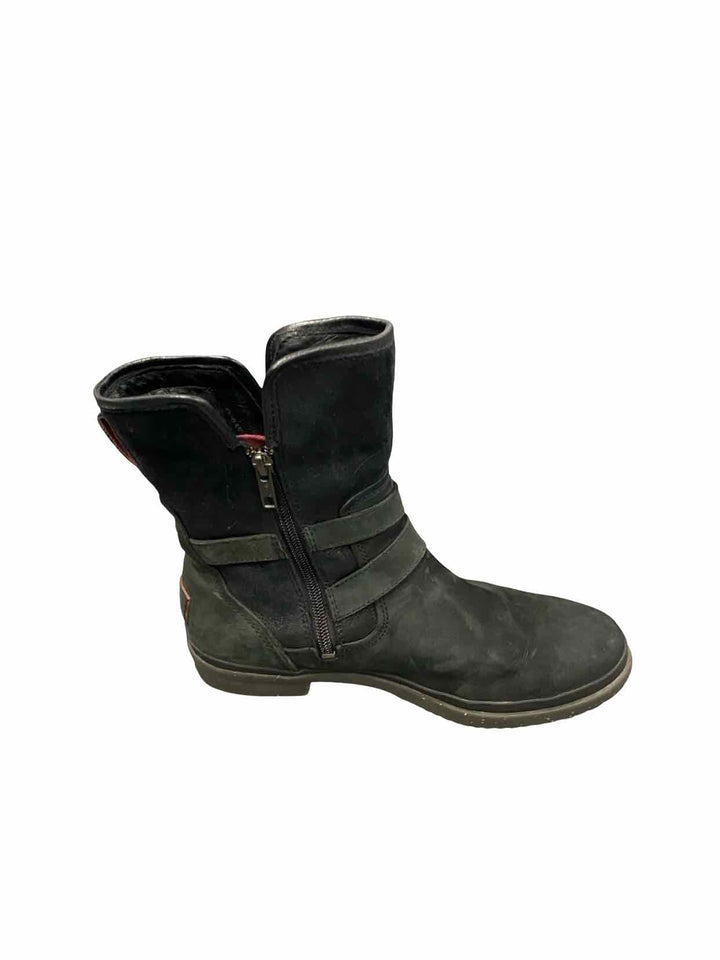 UGG Shoe Size 7.5 Black Leather Simmens Boots(Ankle)