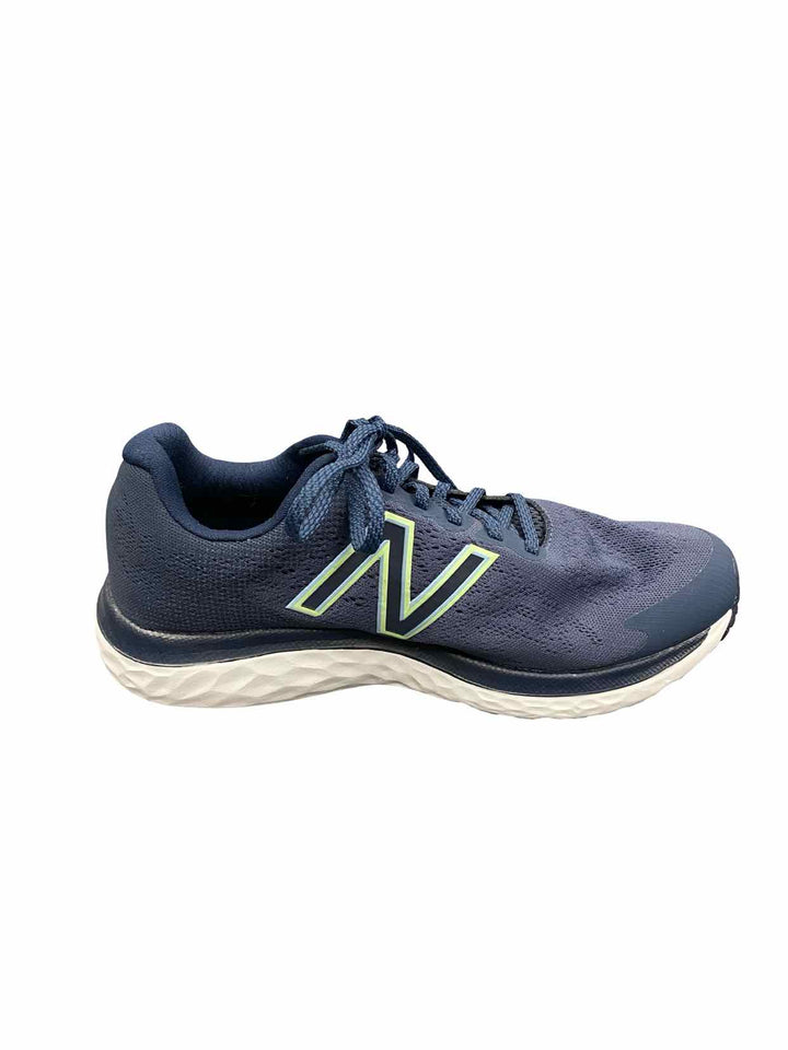New Balance Shoe Size 8.5 Blue Fresh Foam 680v7 Sneakers