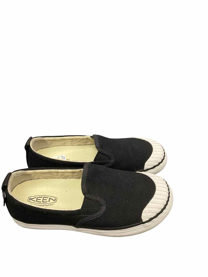 Keen Shoe Size 7 Black White Sneakers