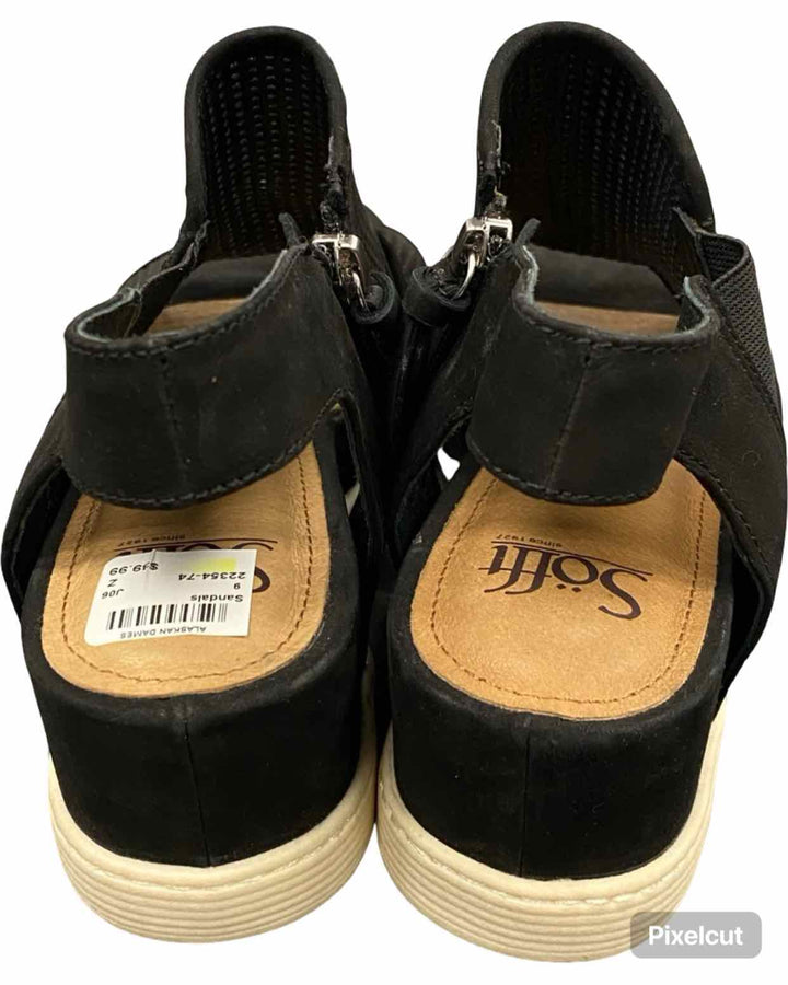 Sofft Shoe Size 9 Black Perforated Suede Sporty Wedge Sandals