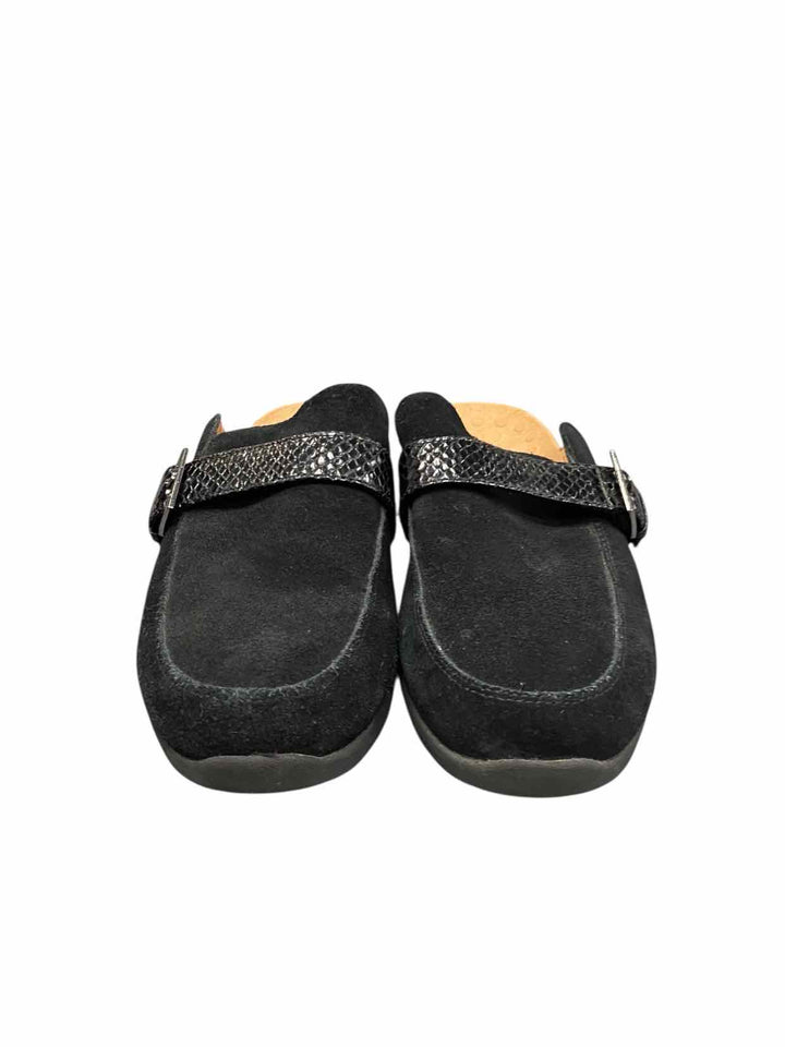 Vionic Shoe Size 8 Black Loafers