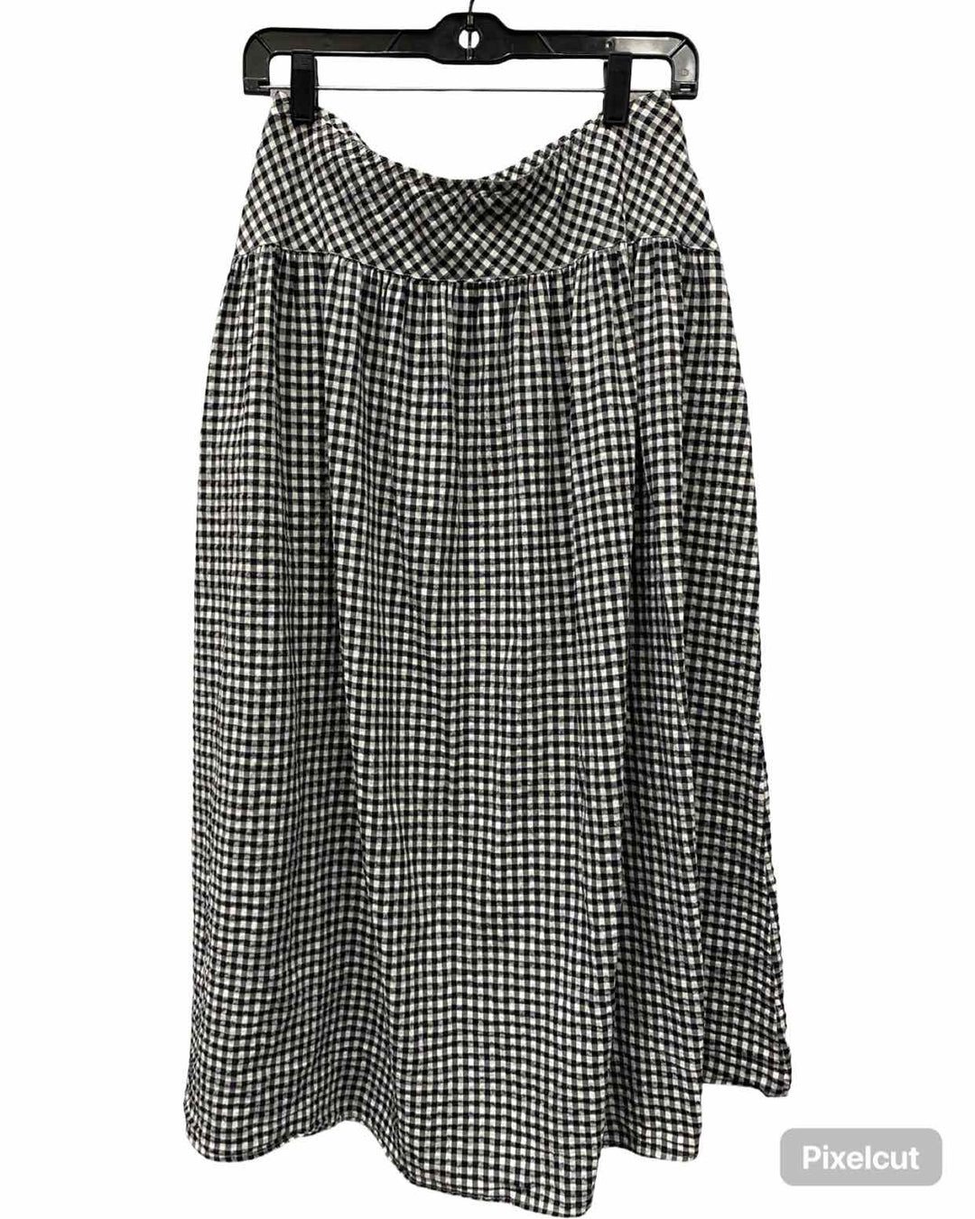 Uniqlo Size L White Black Checkered Skirt