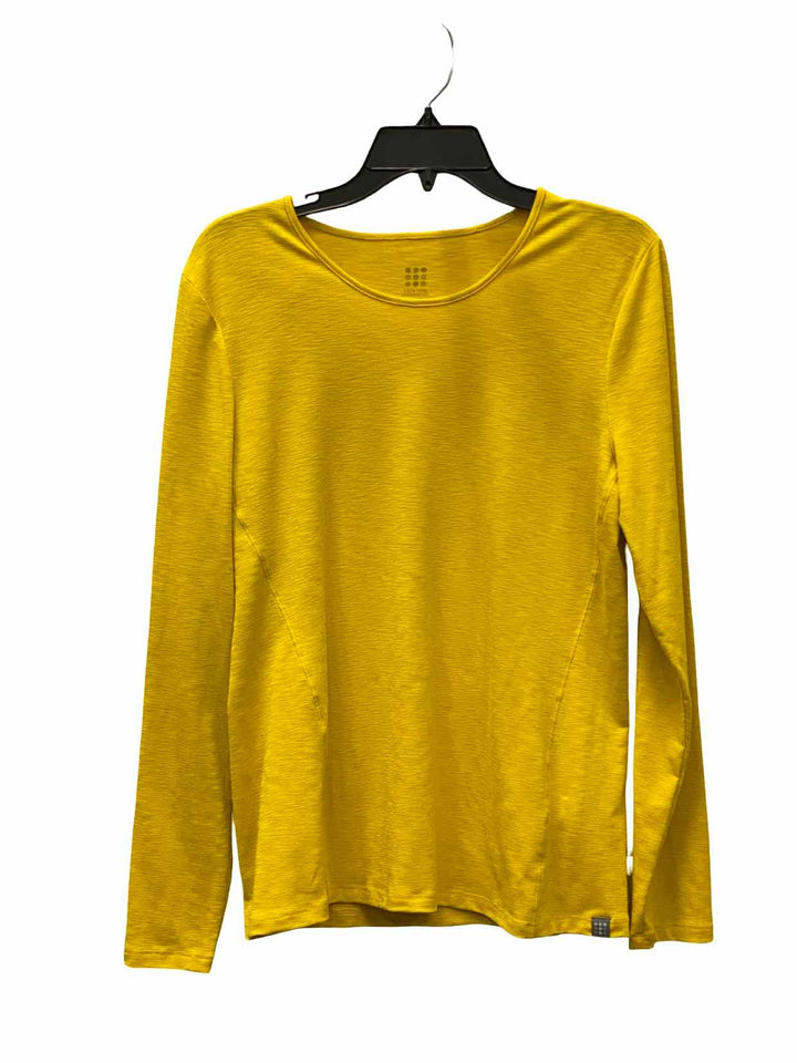 Title Nine Size M Yellow Athletic Long Sleeve