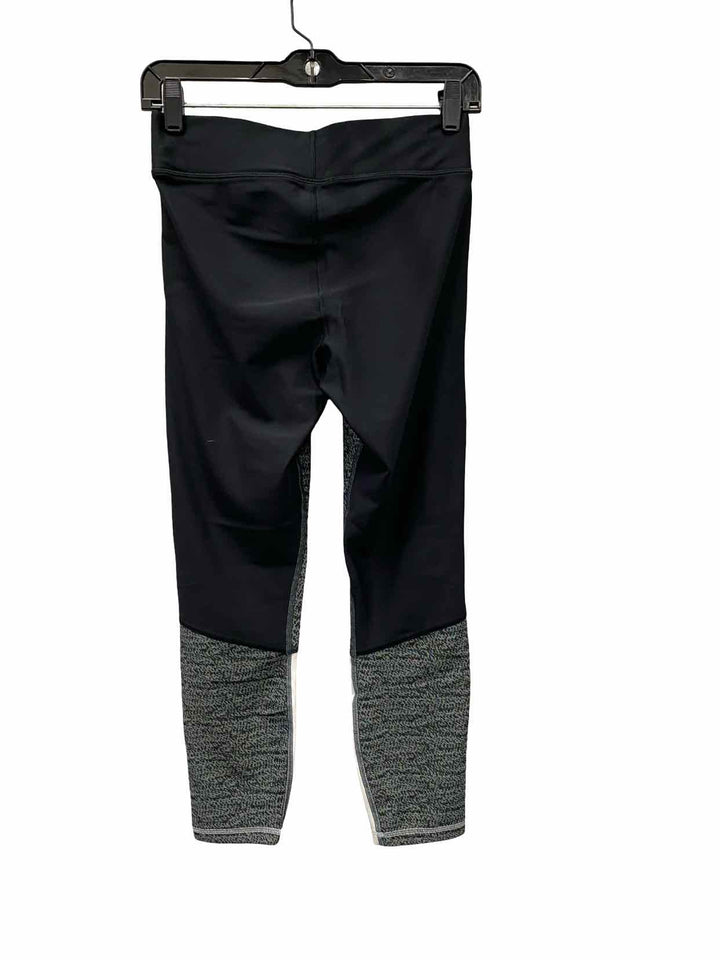 Under Armour Size M Black Grey Athletic Pants