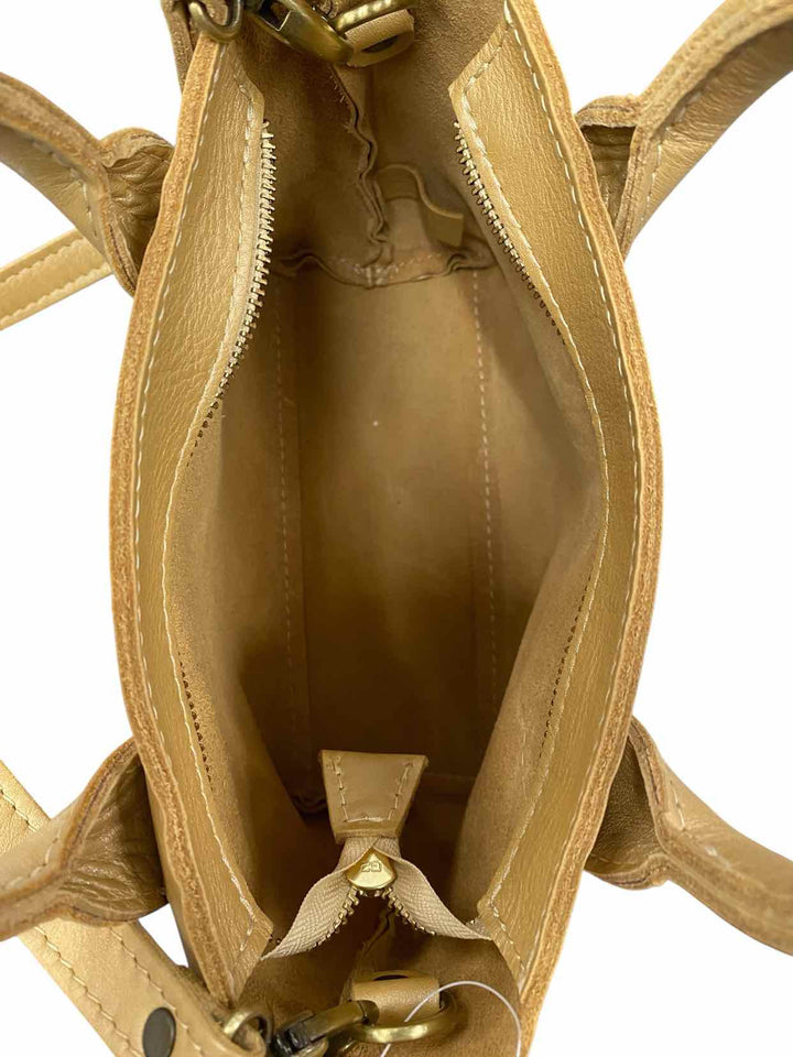 Portland Leather Goods Beige Purse