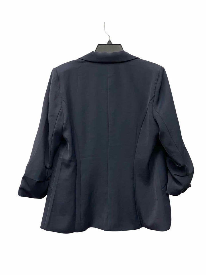 Skies are Blue Size M Navy Blazer
