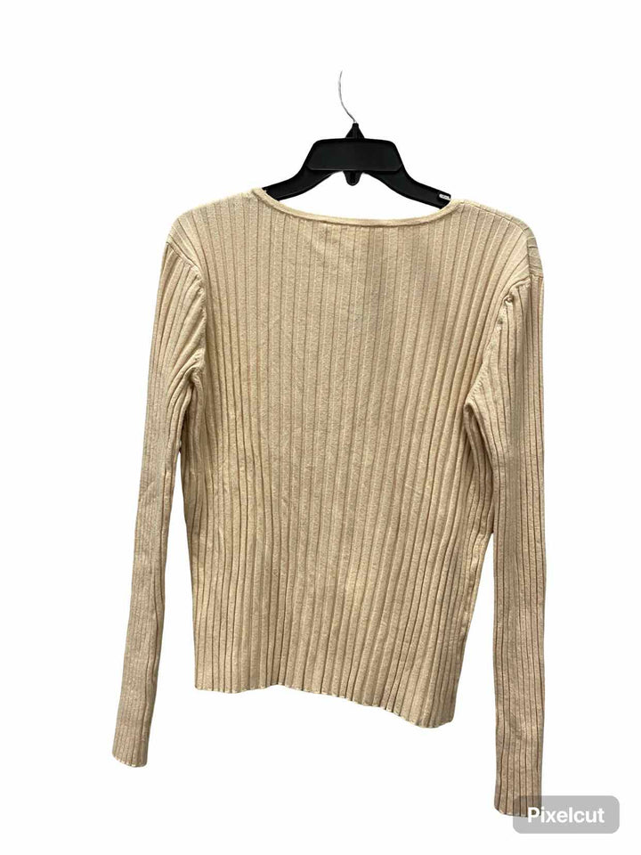 Hiatus Size XL Cream Cable knit Sweater
