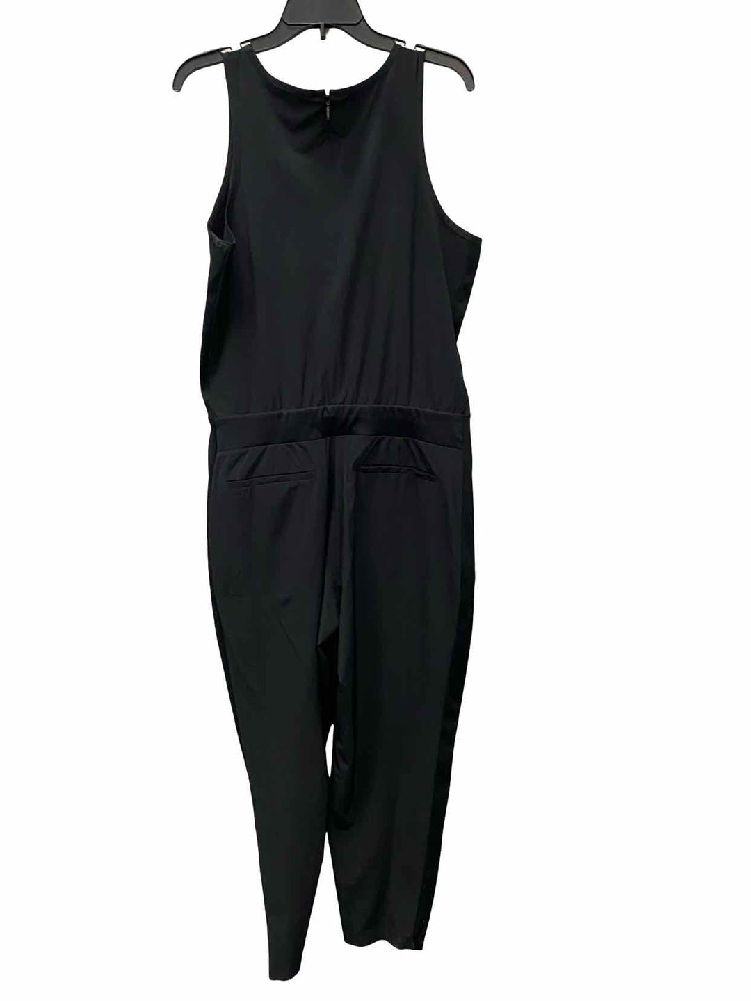 Athleta Size 14 Black Dress