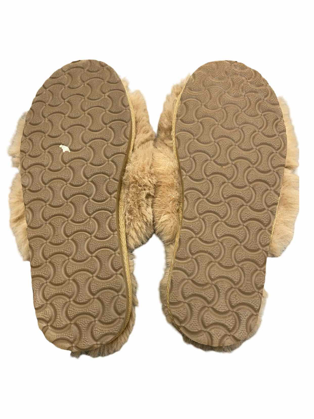 Unknown Brand Shoe Size 9 Tan Slippers