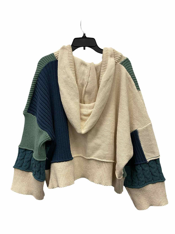 Pol Size M Green Beige Sweater