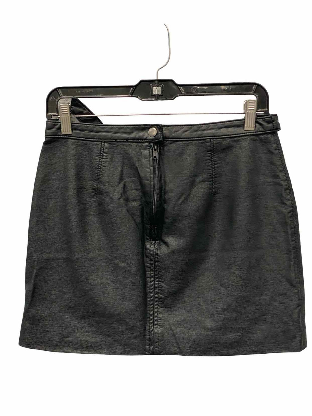 Free People Size 6 Black Skirt