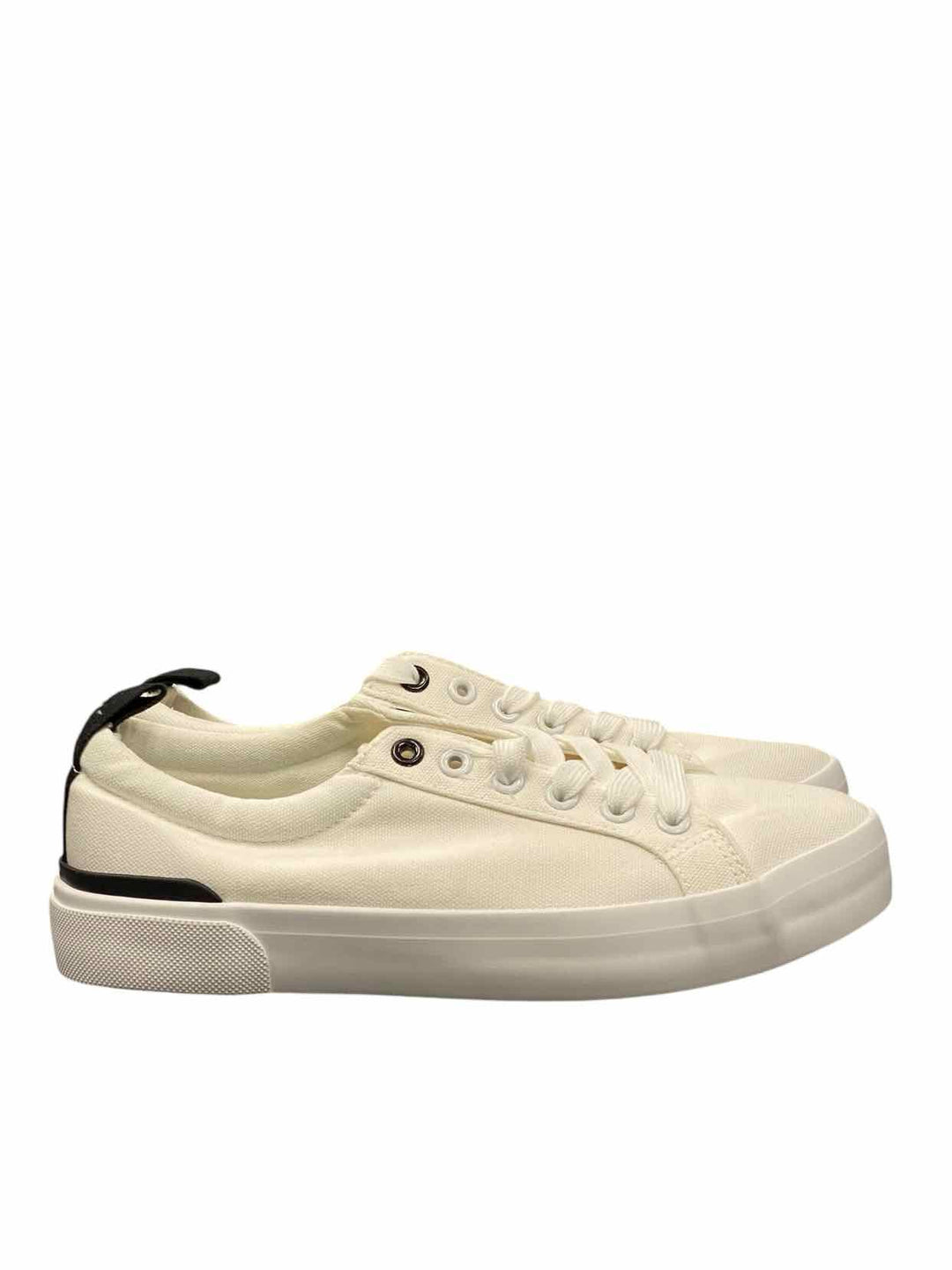 Unknown Shoe Size 7.5 White Sneakers