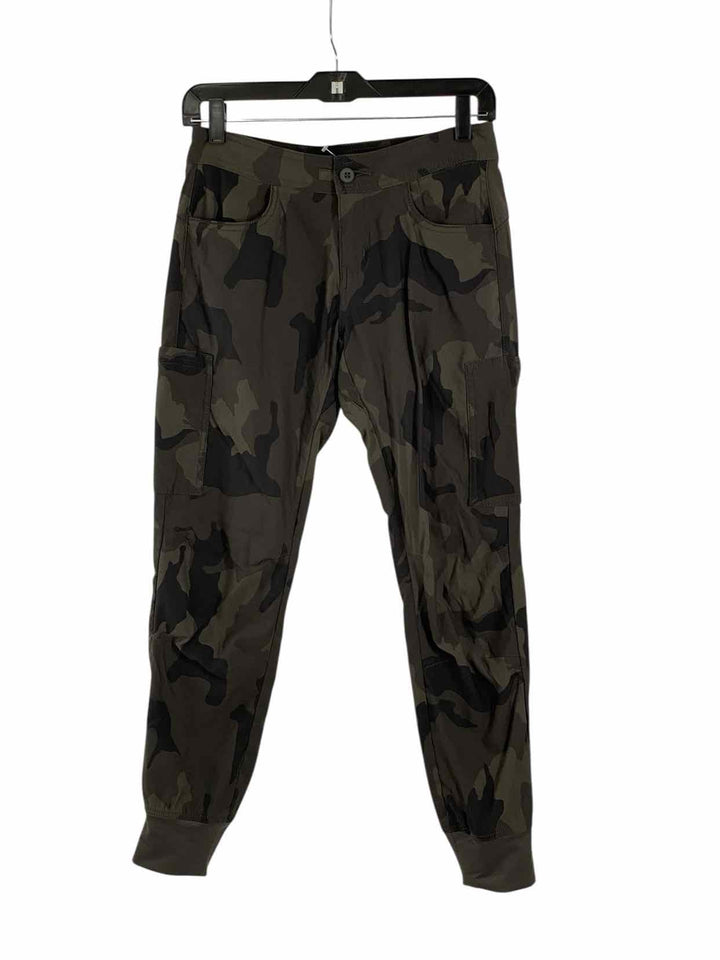PrAna Size 26 Camo Pants