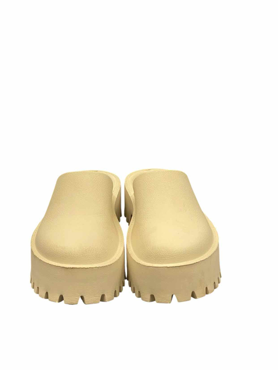 Jeffrey Campbell Shoe Size 8 Beige Clogs