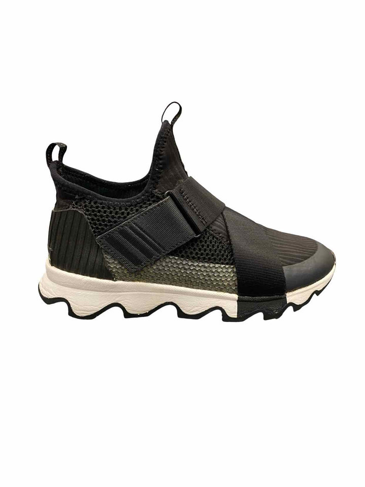 Sorel Shoe Size 7 Black Kinetic Sneakers