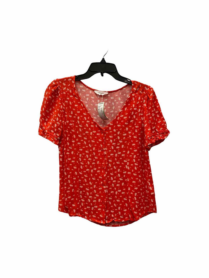 Elodie Size XS Red Floral Short Sleeve Shirts