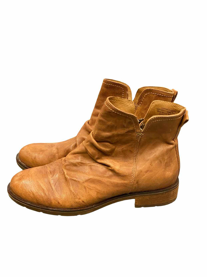 Sofft Shoe Size 9 Brown Leather Boots(Ankle)