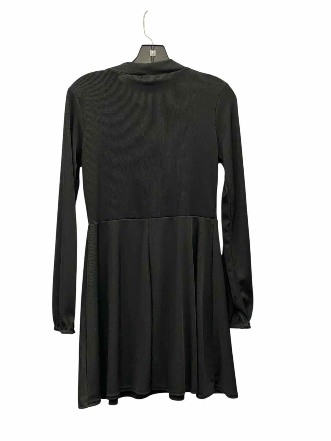 boohoo Size 8 Black Dress