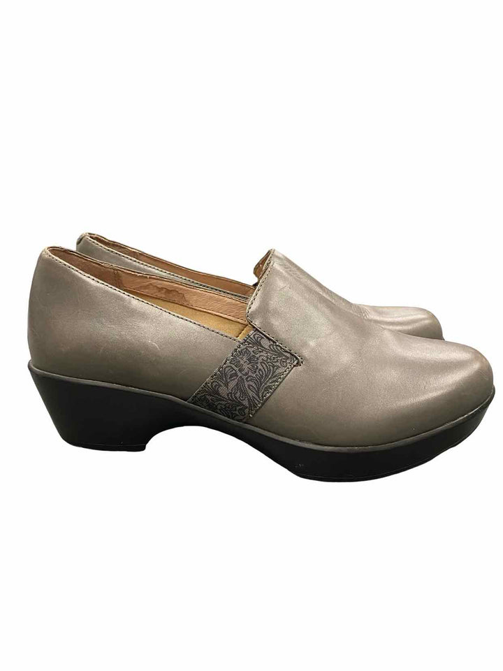 Dansko Shoe Size 41 Gray Leather Loafers