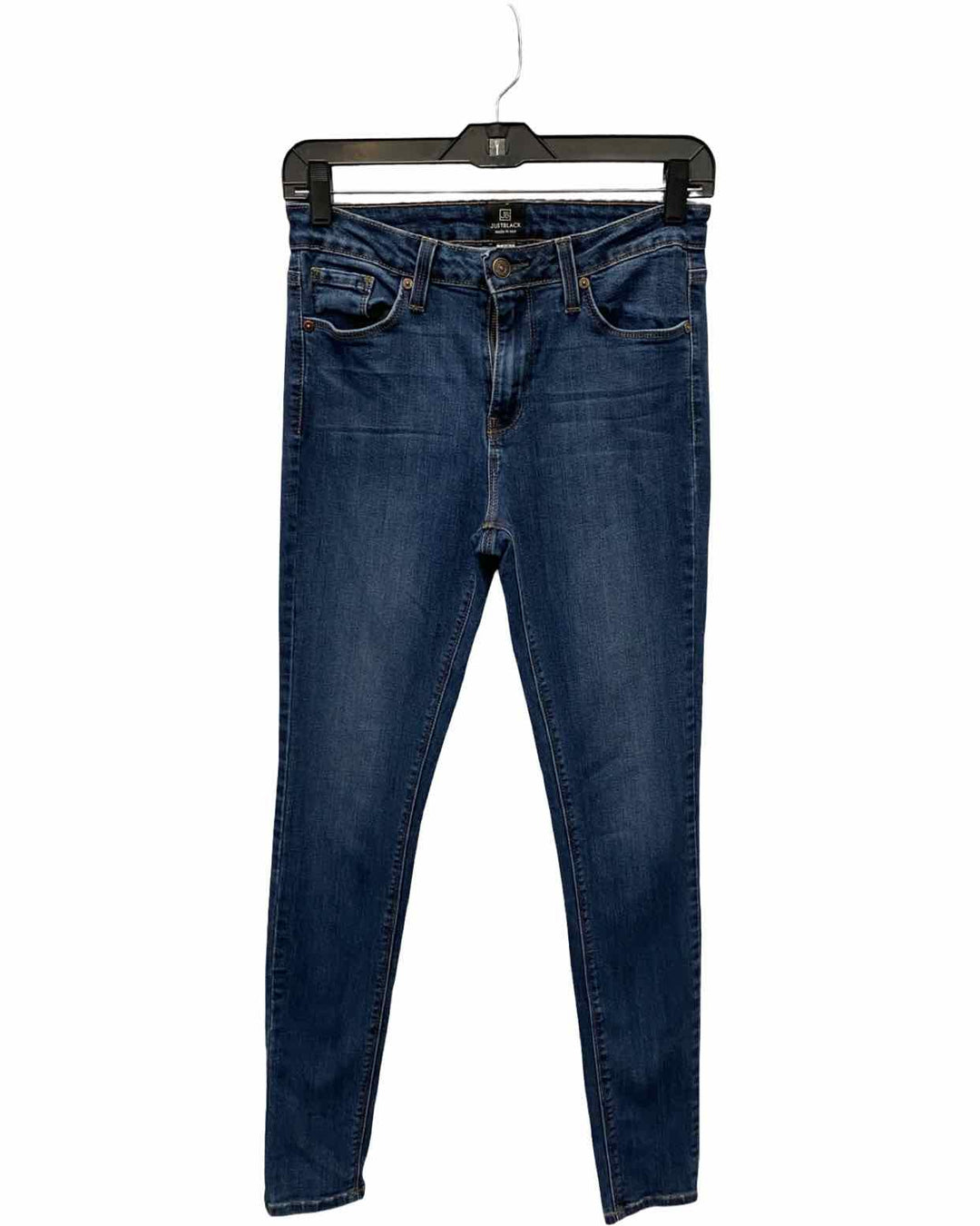 Just Black Size 28 Blue Jeans