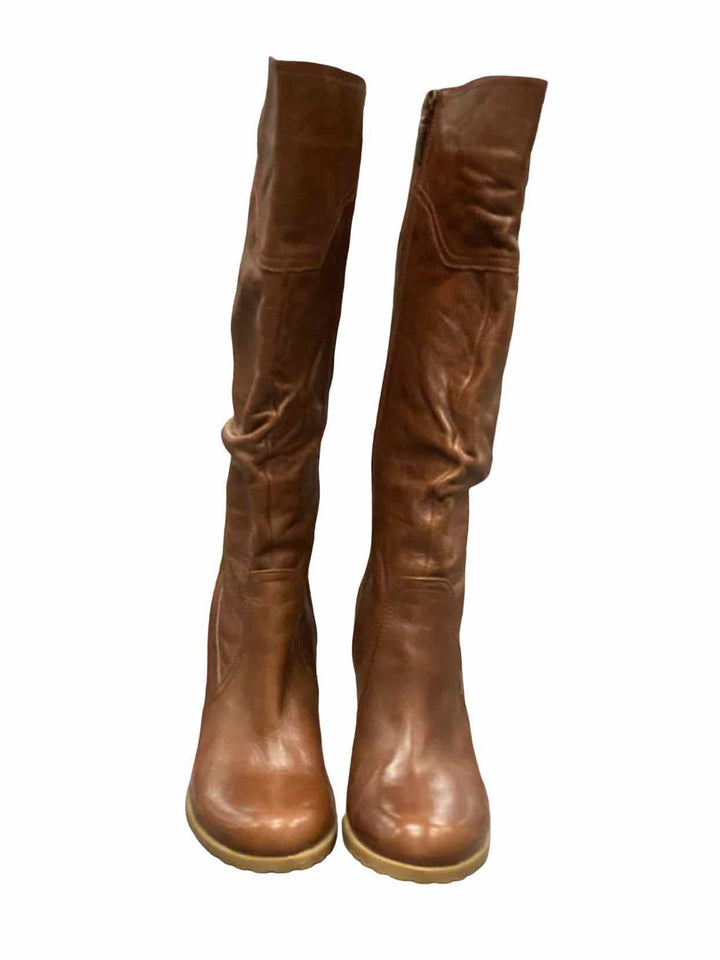 Guess Shoe Size 9 Brown Leather Boots(knee)