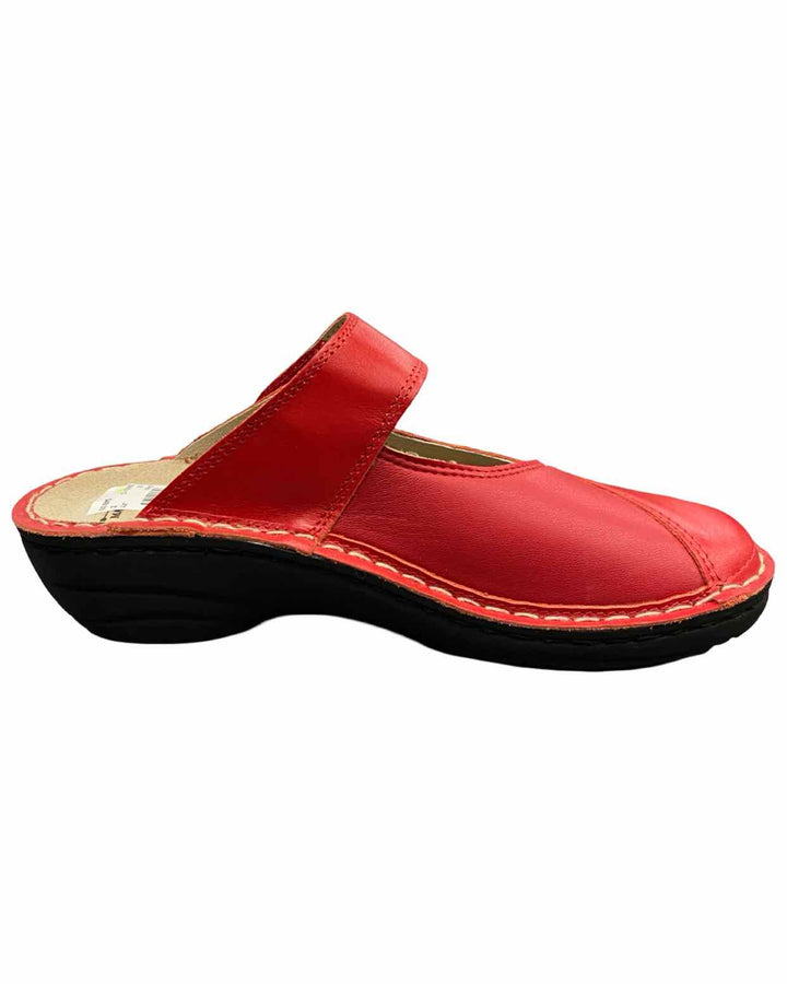 Batz Shoe Size 39 Red Leather Bali Comfort Clogs