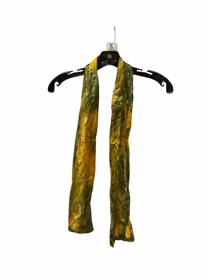 Green Scarf