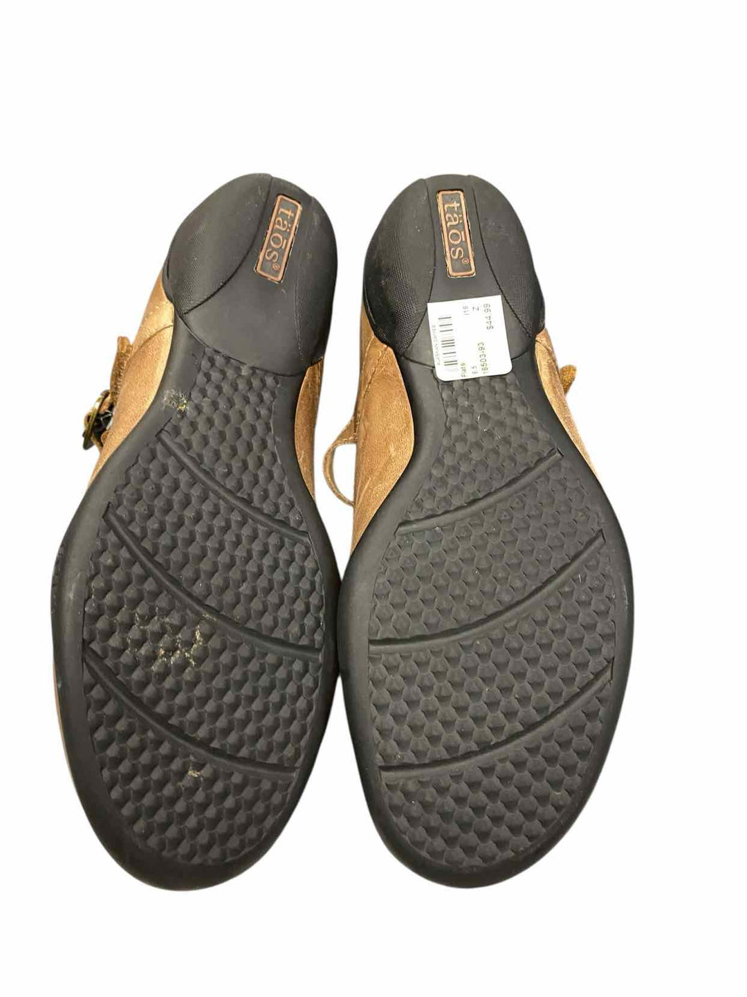 Taos Shoe Size 6.5 Brown Leather Flats