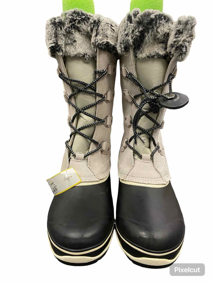 Khombu Shoe Size 10 Cream Black NWOT Boots(knee)