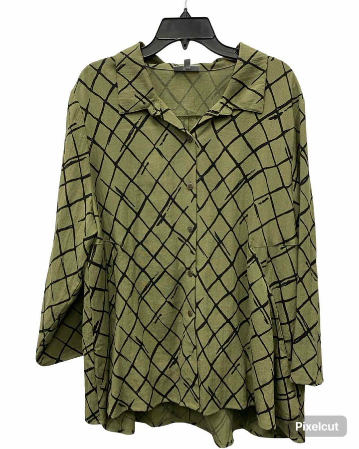 Habitat Size XL Green Black Print Long Sleeve Shirts