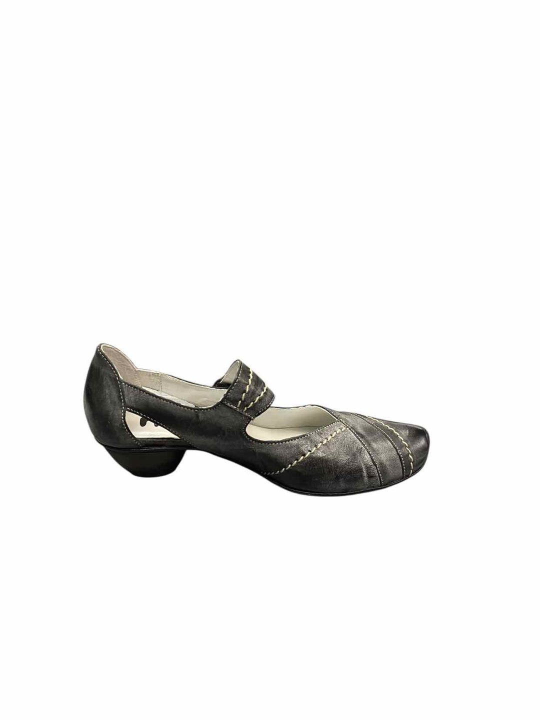 Fidji Shoe Size 39 Black Leather NWOT Heels