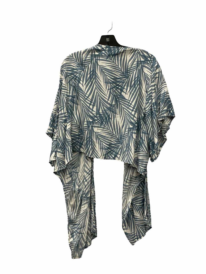 Mahina Size S Blue White NWT Short Sleeve Shirts
