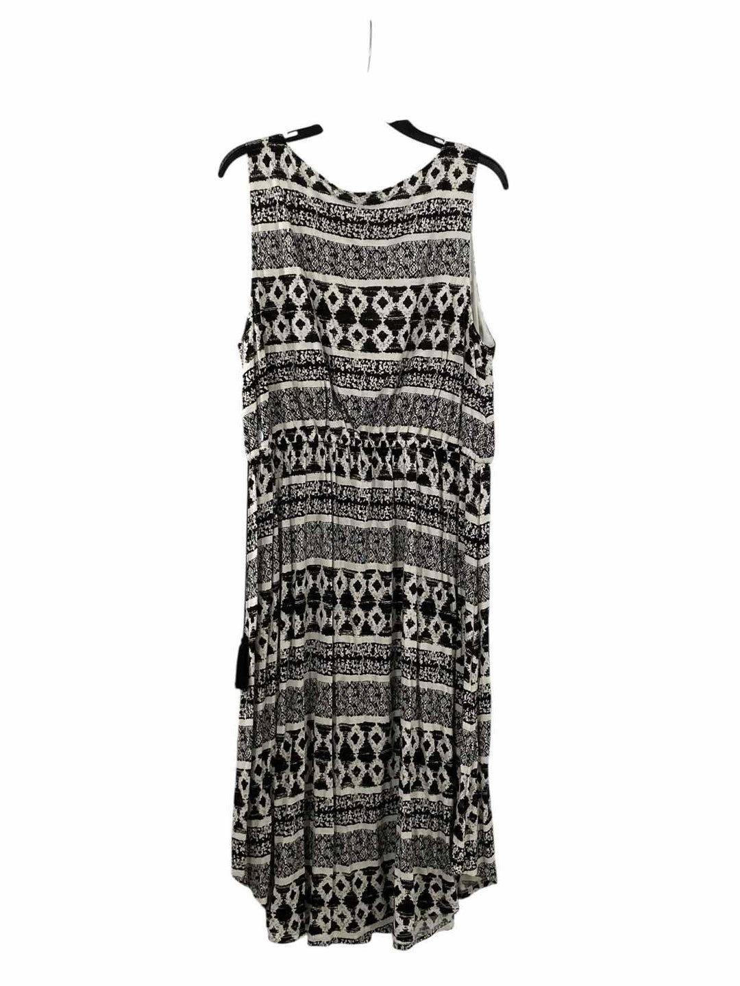 Loft Size L Black White Print Dress