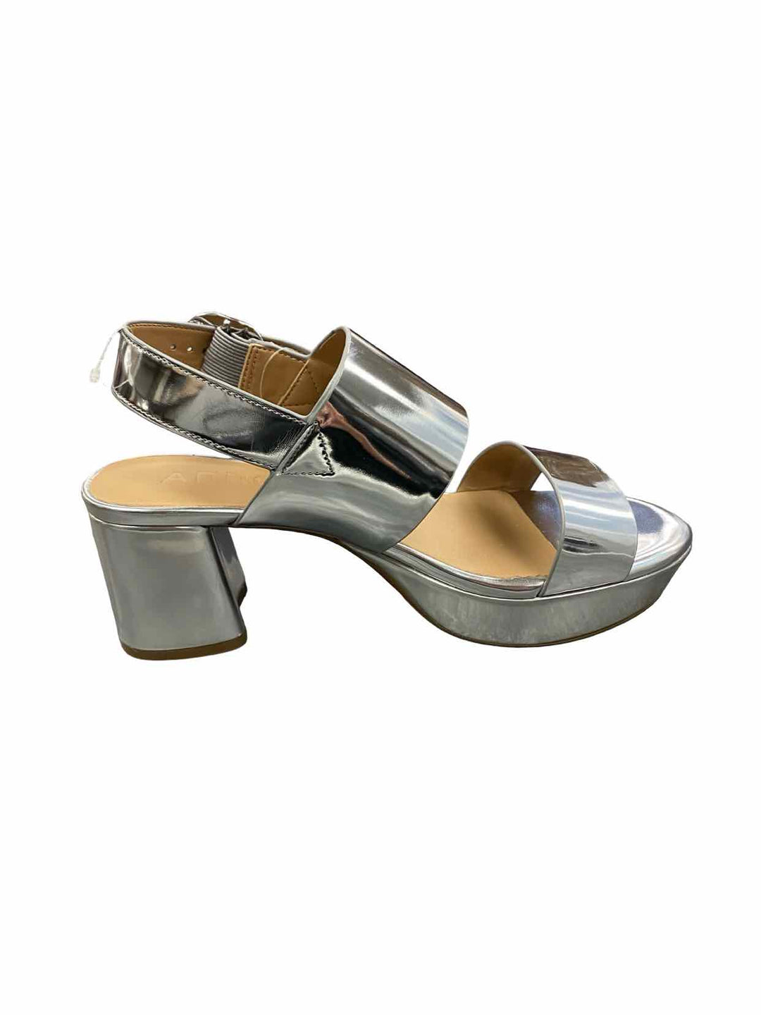 Aerosoles Shoe Size 7.5 Silver Camera Heels