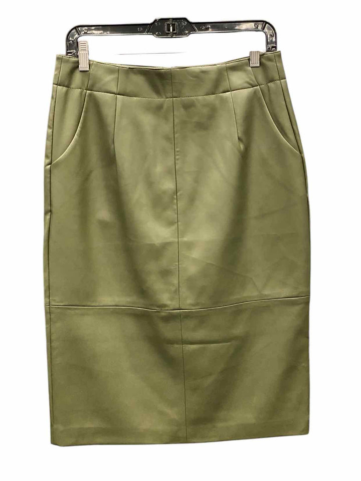 Esqualo Size 8 Green Faux Leather Skirt