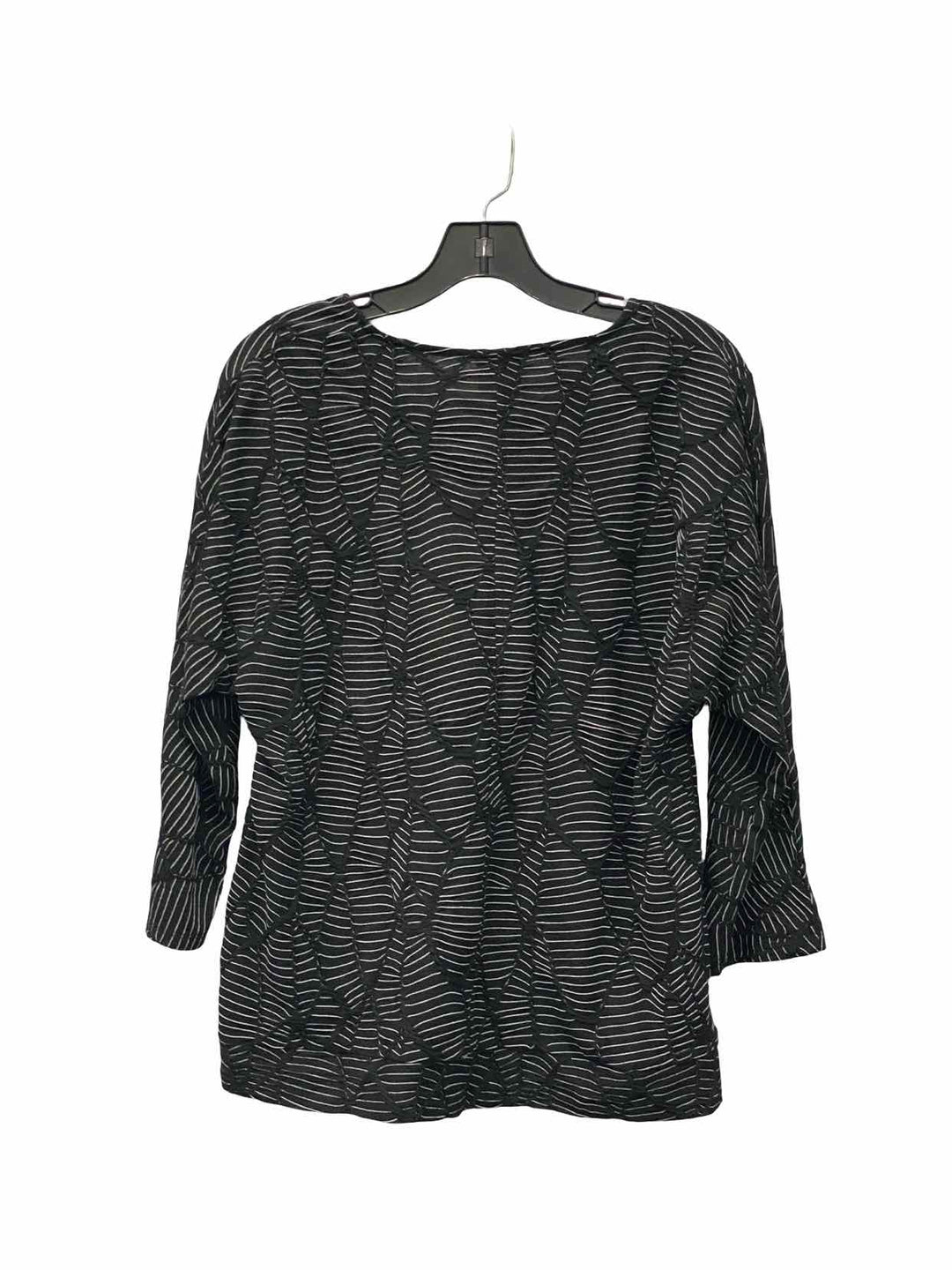 Chico's Size 1(8/10) Black White Long Sleeve Shirts