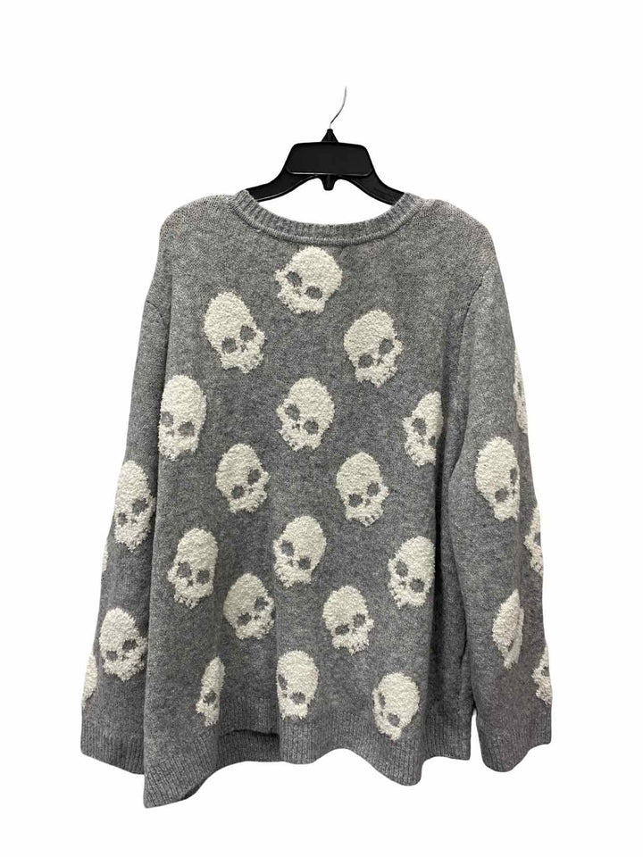 Cupcakes and Cashmere Size 3X Gray White Sculls Sweater