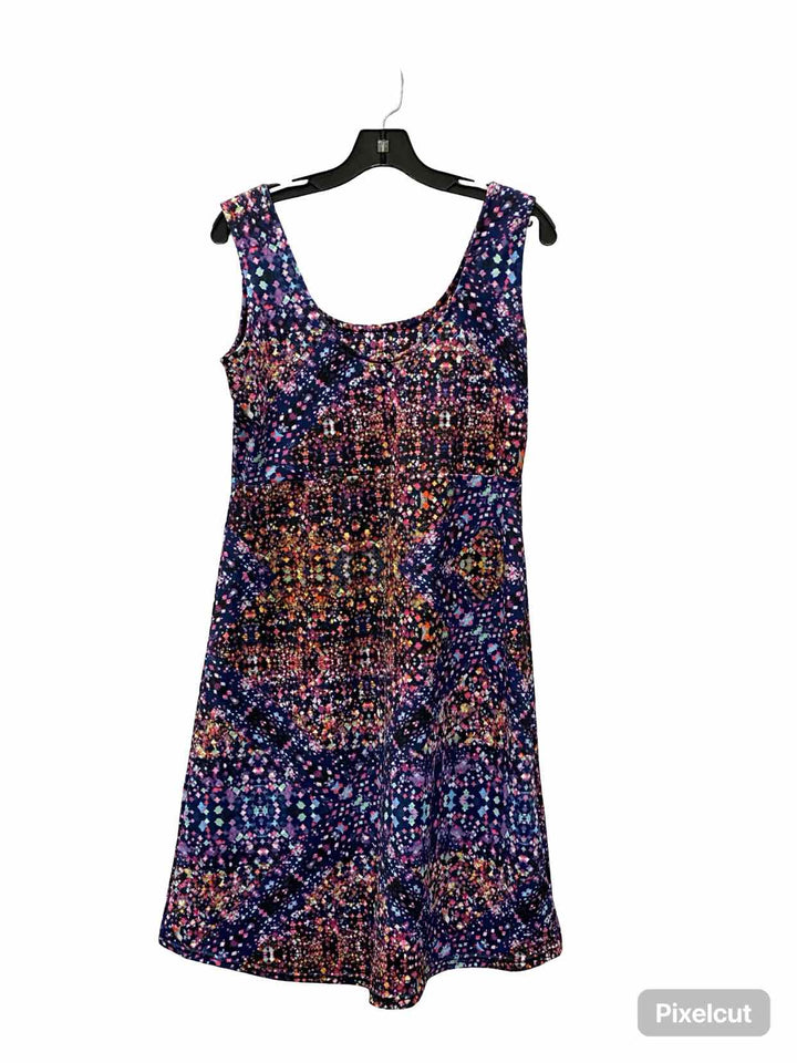 Shyine Designs Size M/L Purple Print Dress