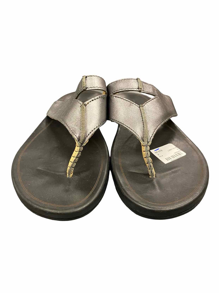 OluKai Shoe Size 8 Black Sandals