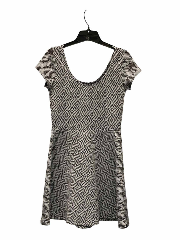 Aeropostale Size S Black Geometric Dress