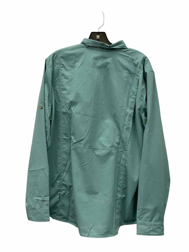 LL Bean Size XLT Green Long Sleeve Shirts