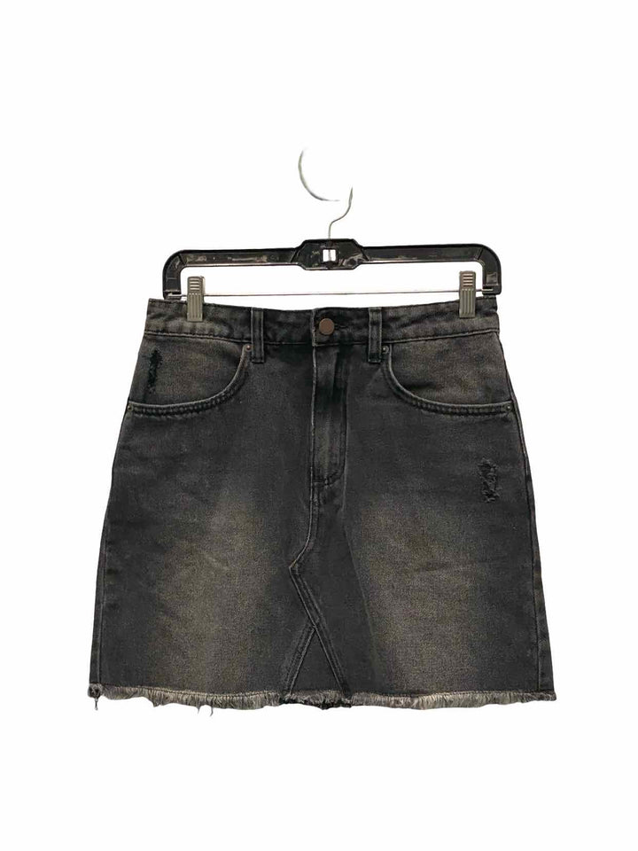 O'Neill Size 28 Black Skirt