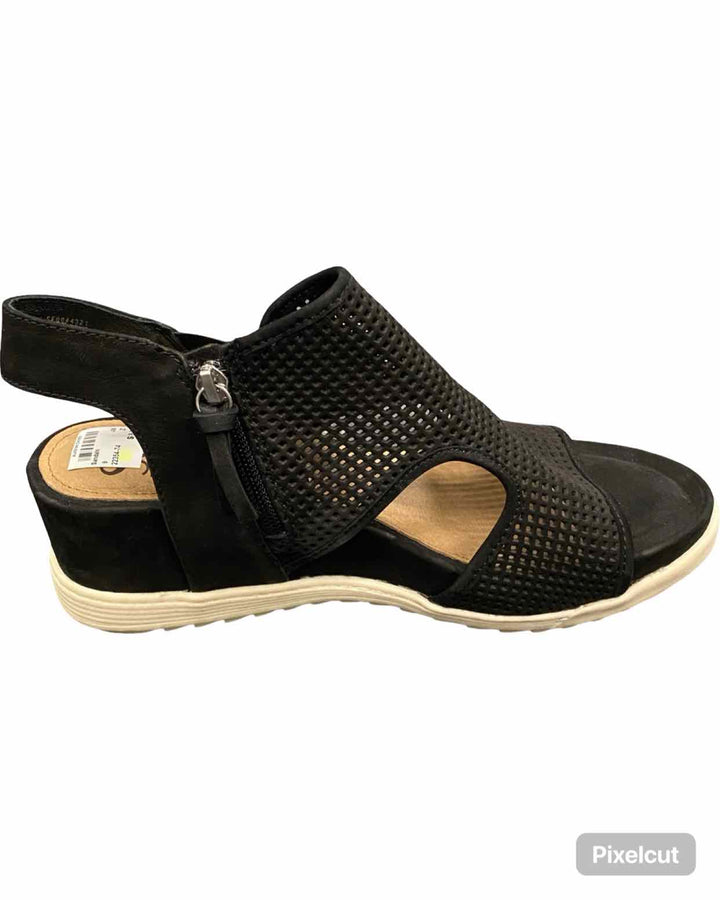 Sofft Shoe Size 9 Black Perforated Suede Sporty Wedge Sandals