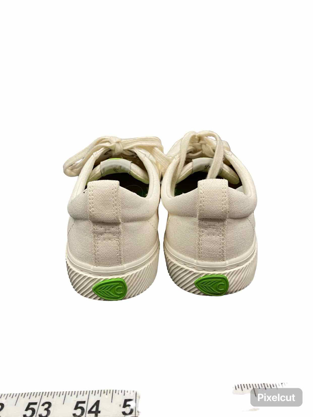 Cariuma Shoe Size 9 White Sneakers