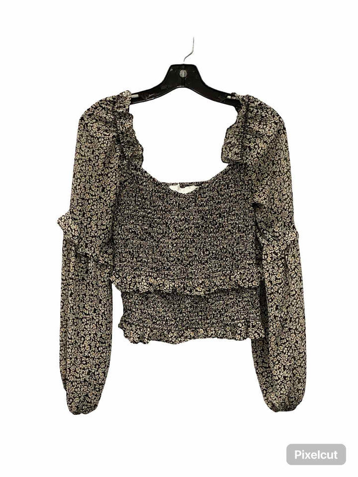 ASTR Size S Black Floral Long Sleeve Shirts